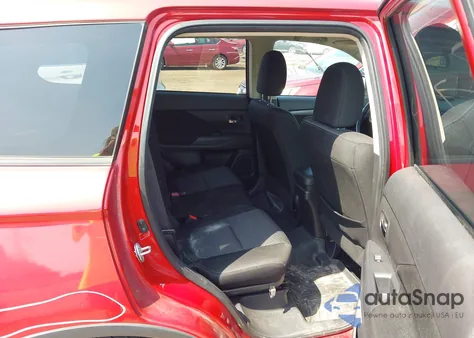 2016 Mitsubishi Outlander Se z USA, uszkodzony, nr VIN JA4AD3A38GZ052625